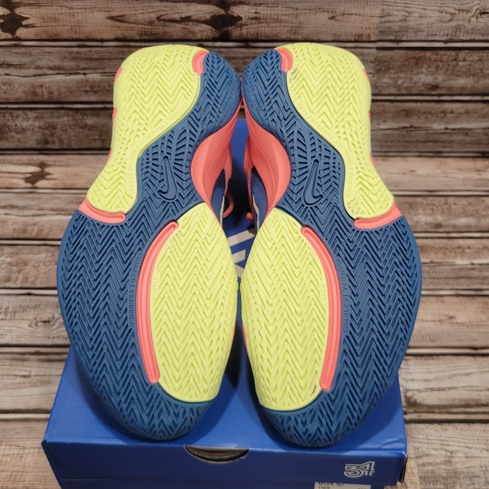 NEW Men's Nike Giannis Immortality 2 The Wonder - Picture 9 of 11